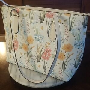 Nanette Lepore 🌻 Floral Women's Tote Bag NWOT